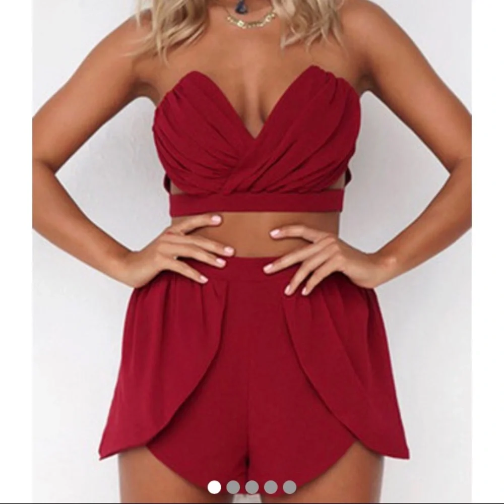 Sexy 2 piece - Picture 3 of 4